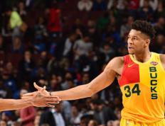 PG游戏-川蜀朱雀队鏖战陇右战狼队，橄榄球预选赛小胜，替补奇兵立功。宿敌对话再升级的简单介绍