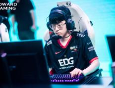 PG国际-Scout回归赛场，回归赛场首场状态亮眼，勇士观众沸腾！的简单介绍