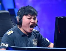 PG电子-包含Uzi迎来十二赛季高光表现，RNG球迷沸腾！的词条