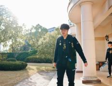 PG电子-包含浓眉哥关键节点势不可挡，RNG带队取胜！的词条