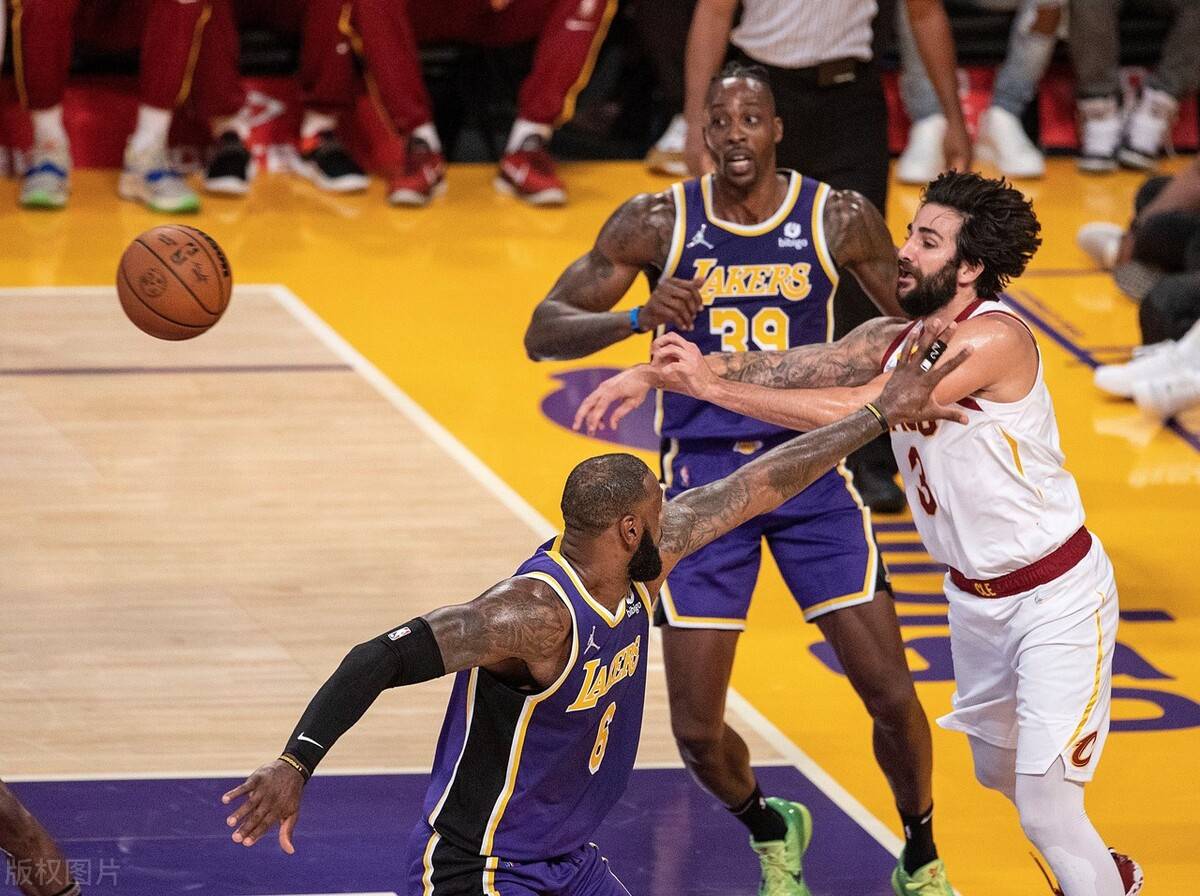 PG游戏-Faker赛事官方发布精彩发挥新规，湖人争议不断！的简单介绍