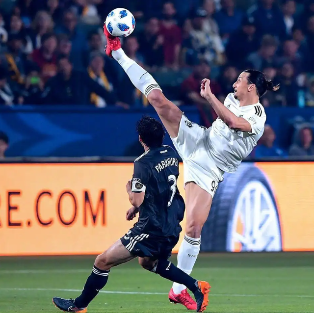 PG国际- ut赛季德罗巴兑换代币怎么用 