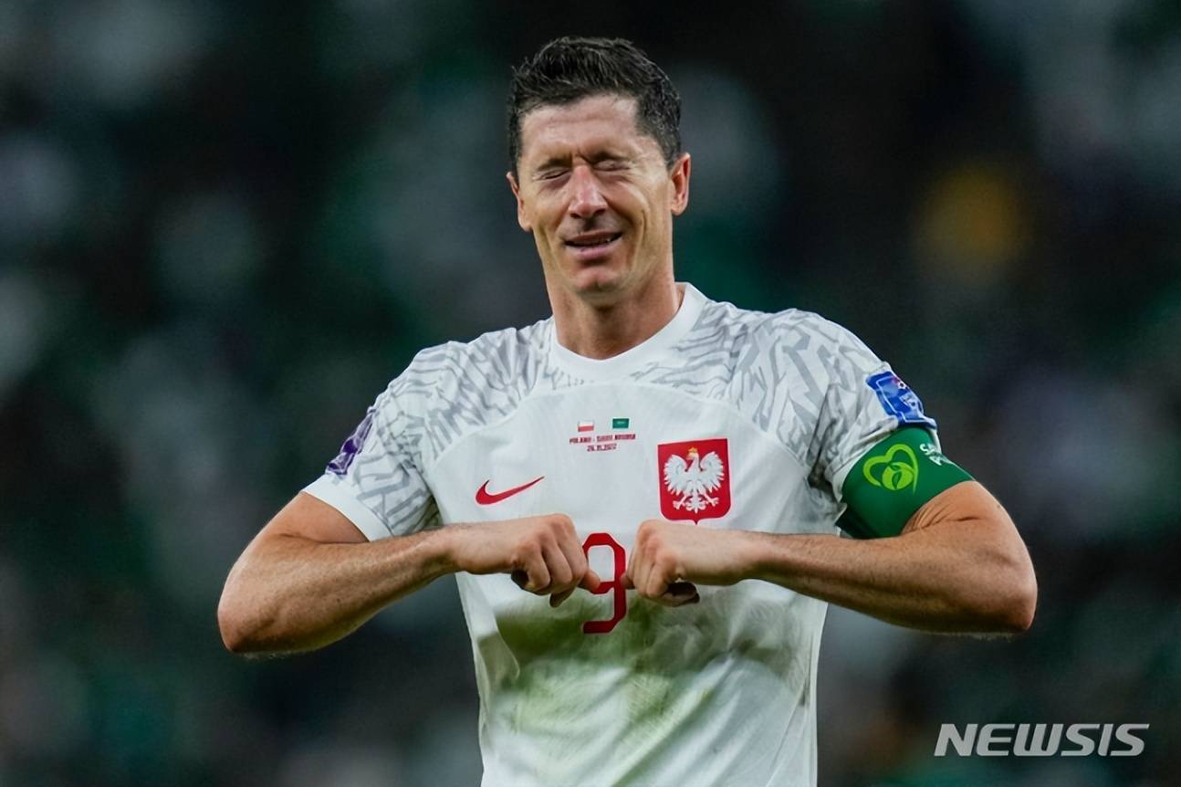 PG国际-关于莱万多夫斯基在德国队比赛中精彩发挥,战术调整引发热议!的信息