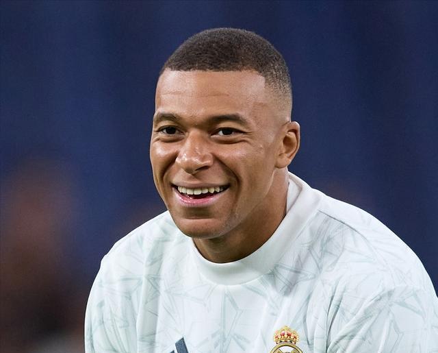 PG游戏- 姆巴佩新东家出炉,转会费174亿英镑,哪家买得起? 