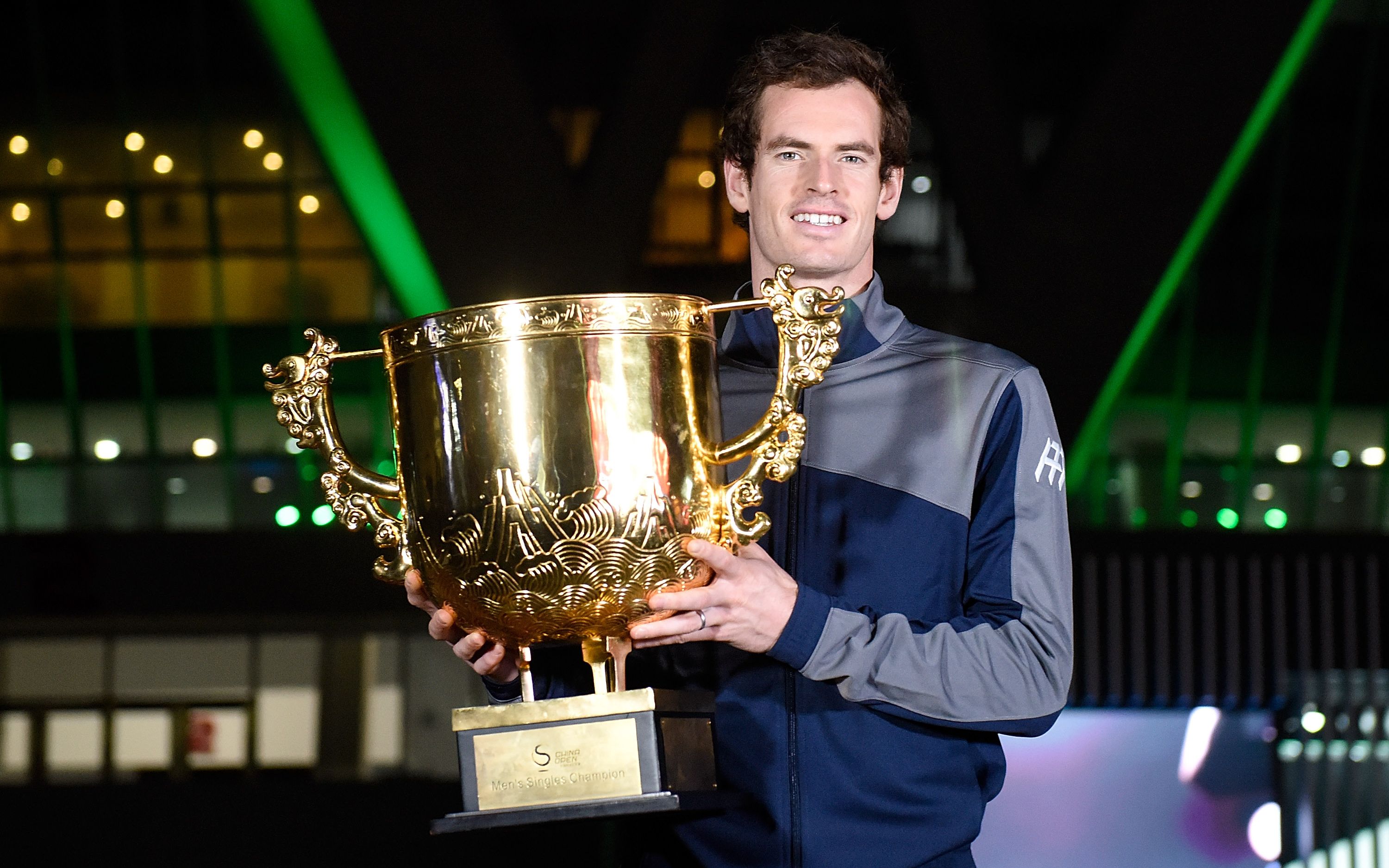 PG国际-穆雷回归赛场，出色防守首场状态亮眼，IG观众沸腾！的简单介绍